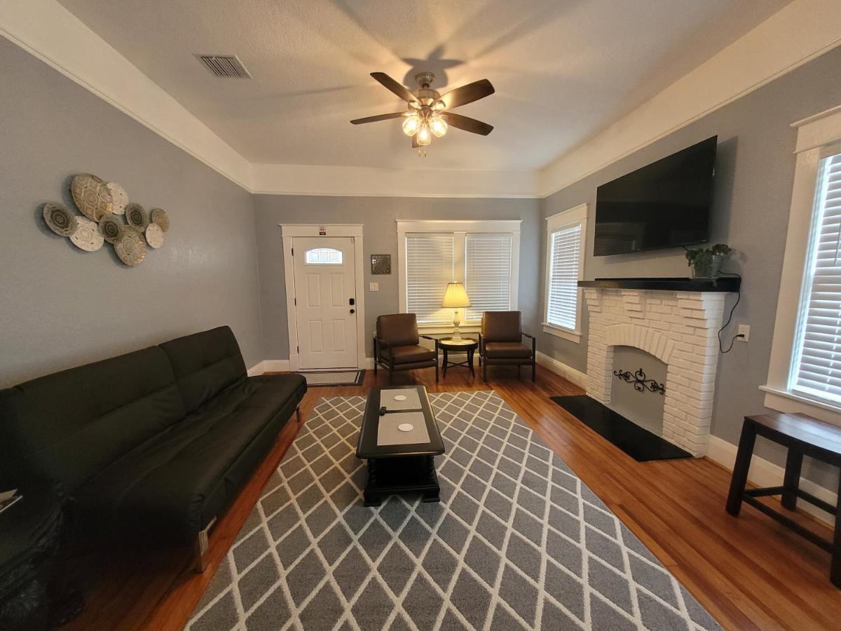 Modern Two Bedroom Home Lakeland Extérieur photo