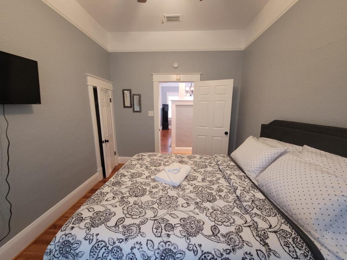 Modern Two Bedroom Home Lakeland Extérieur photo